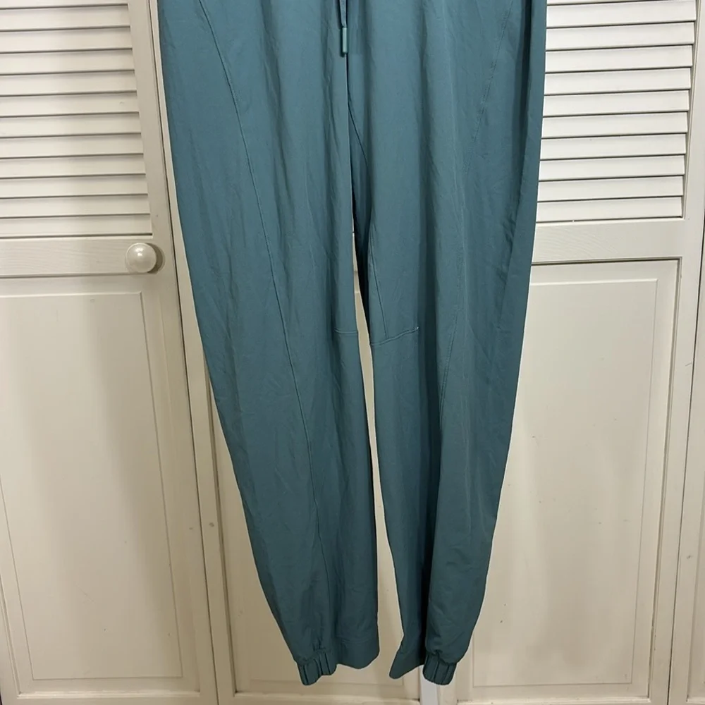 NWT Lululemon License to Train High-Rise Pant Medium Forest Size 4